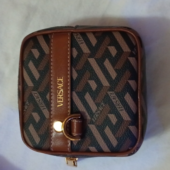 Versace Monogram Greca Coated Canvas Hobo bag w/Greca Printed Compact Zip Wallet - Picture 14 of 16